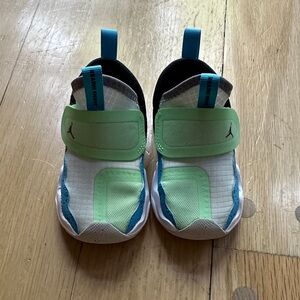 Jordan Kids' Lime Green and Aqua Sneakers **never worn** size 5C toddler shoes